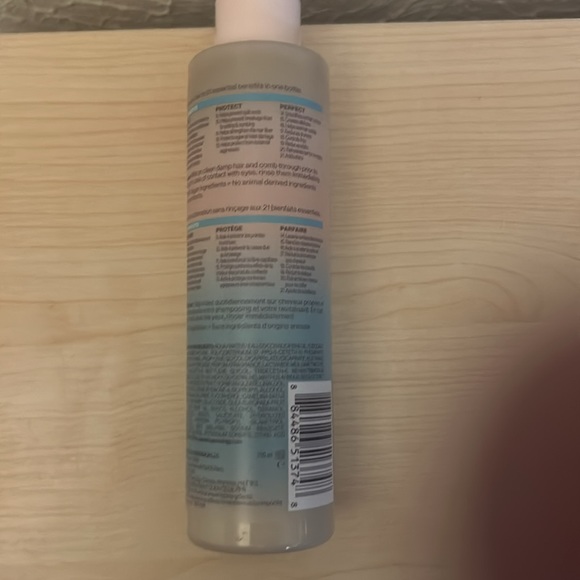 Purology 21 essential benefits spray color fanatic - Picture 3 of 3